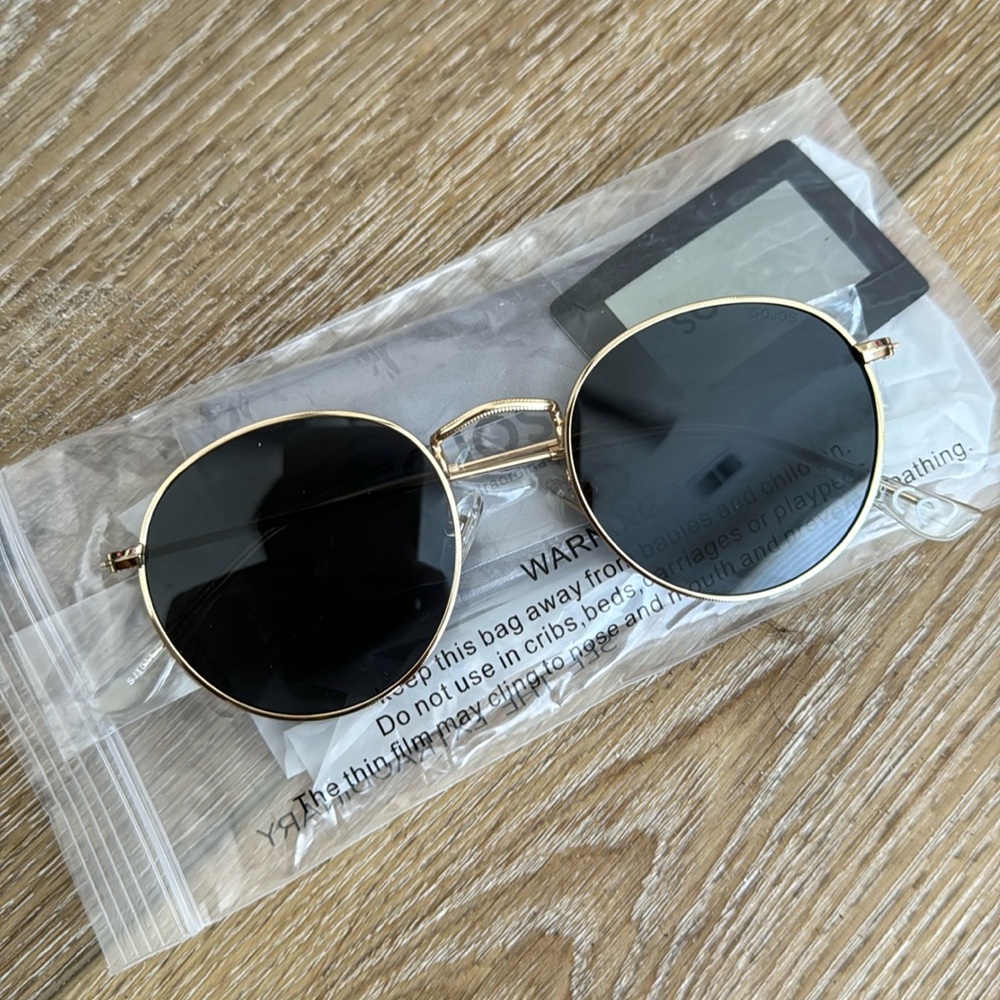 Women’s sunglasses